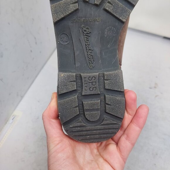 Blundstone WOMENS Chelsea Rustic Brown Boot - Picture 4 of 9